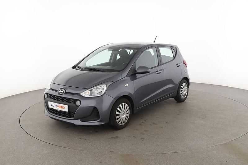 Grau Gebraucht 2019 Hyundai i10 Trend Kleinwagen | 7.350 € (Fairer Preis) - Bild 1/3