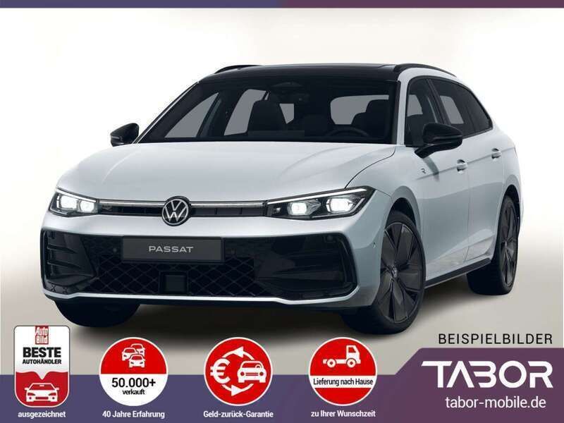 Oyster silver metallic / dach: Neu 2025 VW Passat R-line Kombi | 50.688 € (Superpreis) - Bild 1/4