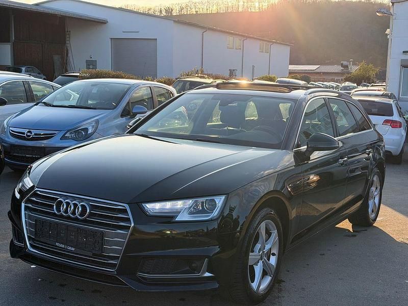 Gebraucht Audi A4 Sport 190 PS (139 kW) 2019 Schwarz Kombi