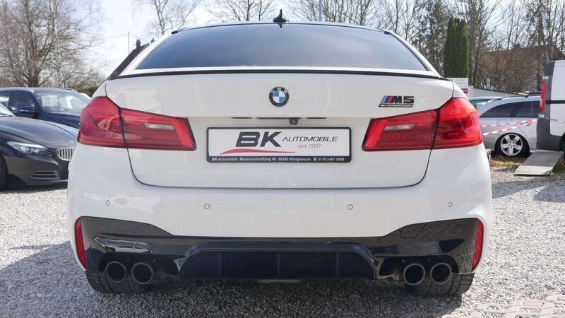 Używany BMW M5 Competition Edition 625 KM (459 kW) 2018 Biały Sedan/Limuzyna