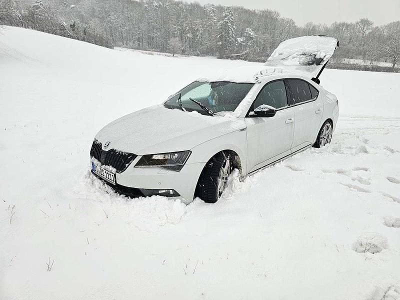 Gebraucht Skoda Superb Style 280 PS (205 kW) 2017 Weiß Limousine