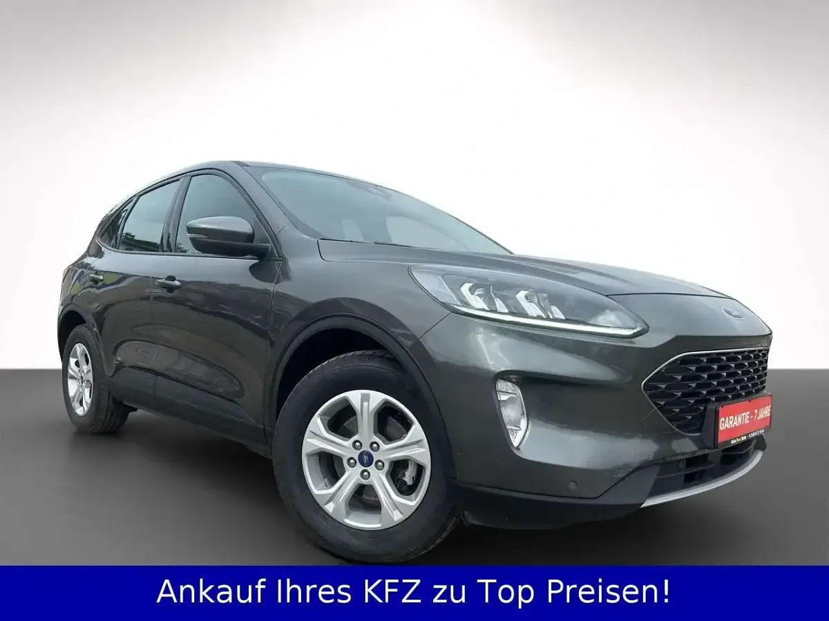 Używany Ford Kuga 224 KM (164 kW) 2022 Szary SUV