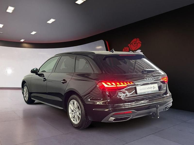 Gebraucht Audi A4 Sport 204 PS (150 kW) 2021 Brillantschwarz Kombi