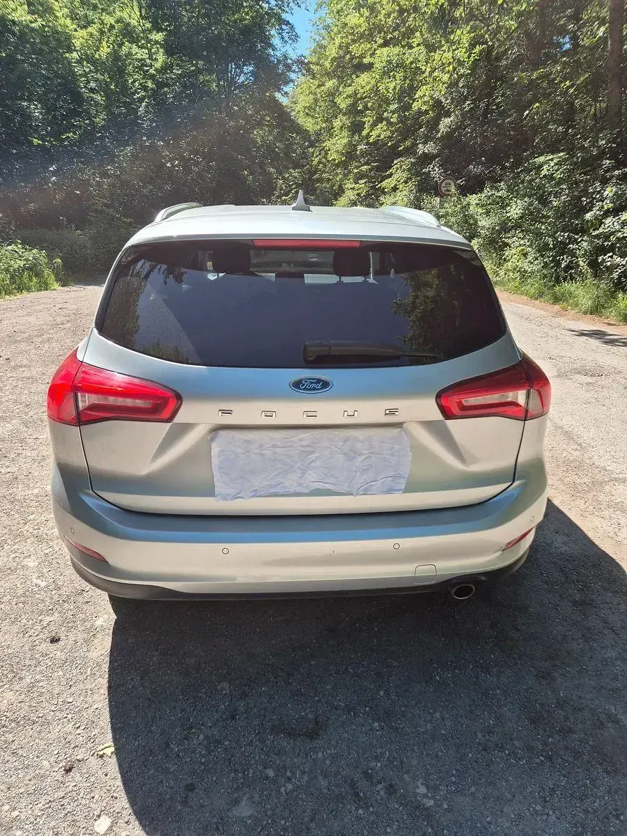 Gebraucht Ford Focus Titanium 150 PS (110 kW) 2019 Silber Kombi