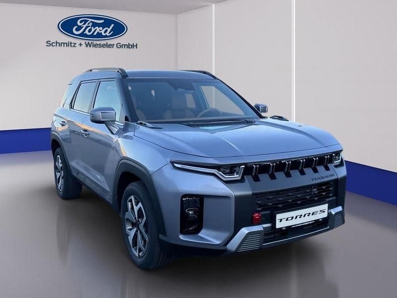 Neu KGM Torres 163 PS (119 kW) 2025 Grau SUV