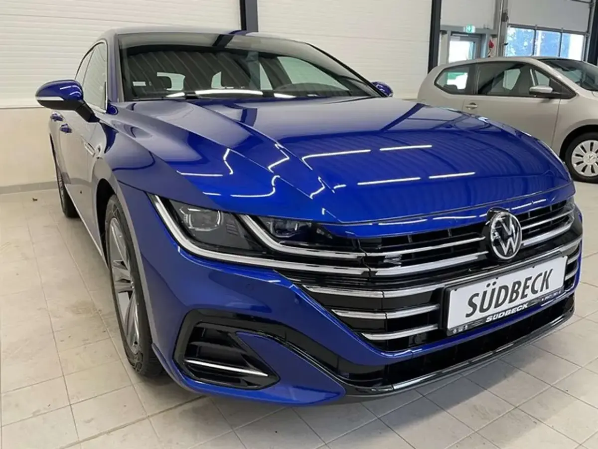 Gebraucht VW Arteon R-line 150 PS (110 kW) 2025 Lapiz blue metallic Kombi
