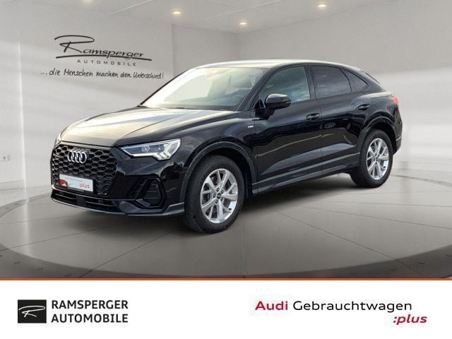 Schwarz (mythosschwarz metallic) Gebraucht 2021 Audi Q3 Sportback S-Line SUV | 34.880 € (Guter Preis) - Bild 1/4
