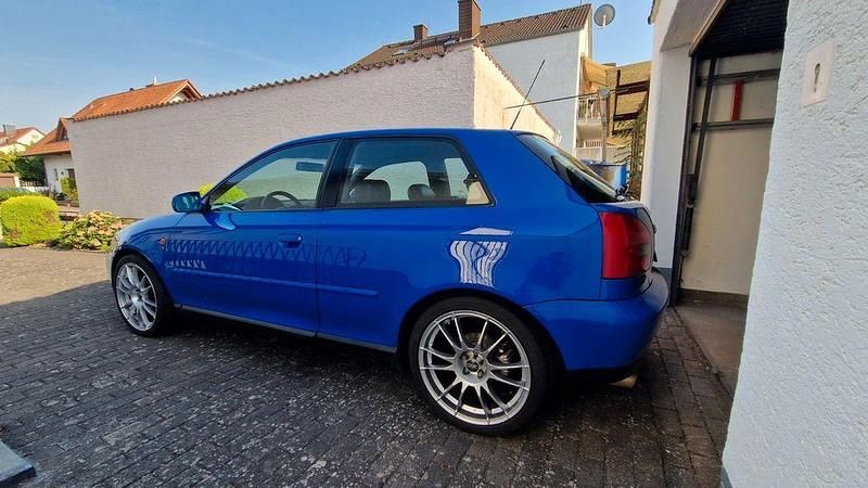 Blau Gebraucht 1999 Audi A3 Sport Limousine | 4.350 € (Teuer) - Bild 1/4