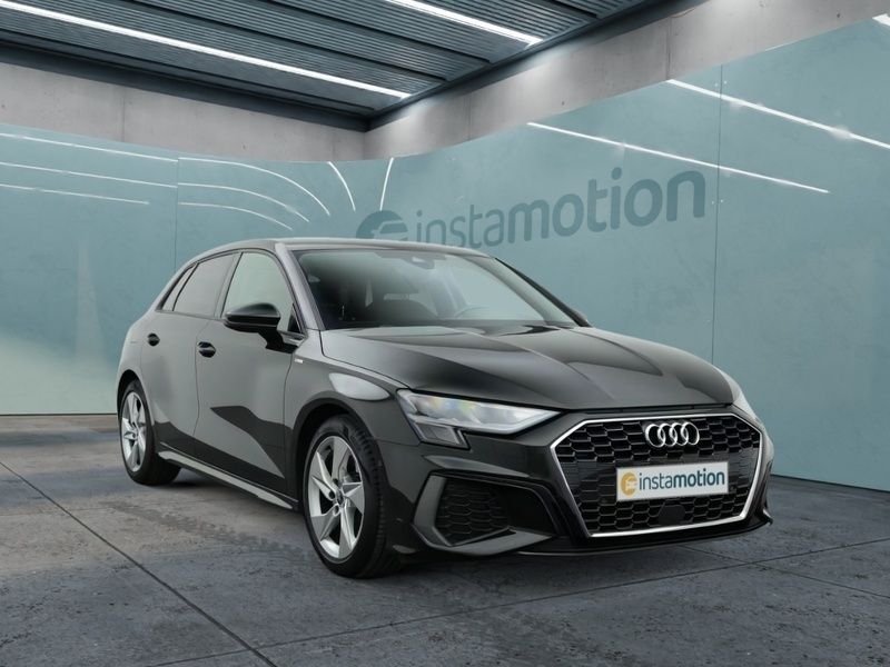 Schwarz Gebraucht 2021 Audi A3 Sportback S-Line Kleinwagen | 25.100 € (Etwas zu teuer) - Bild 1/4