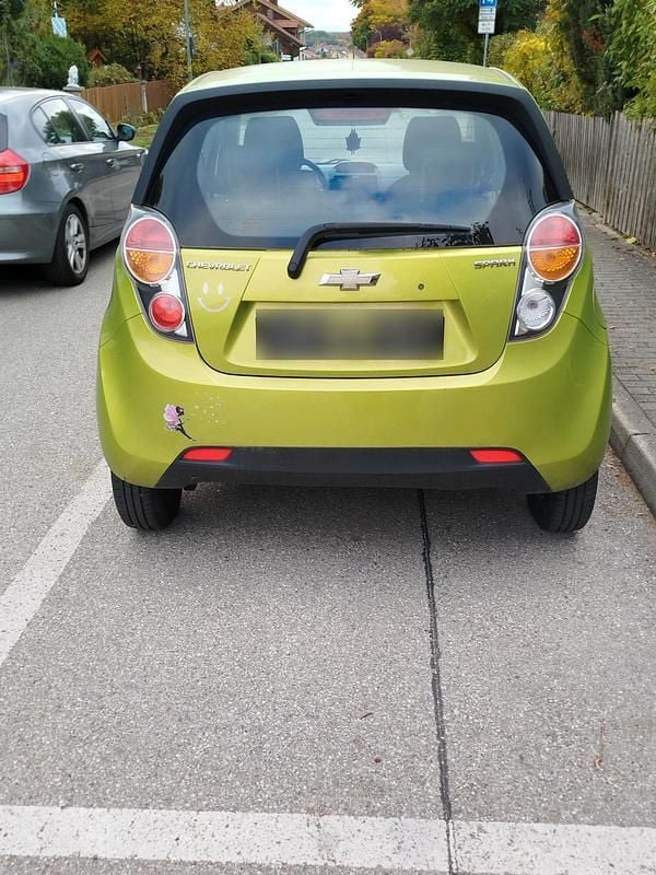 Gebraucht Chevrolet Spark 64 PS (47 kW) 2010 Grün Kleinwagen