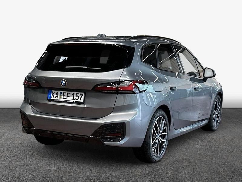 Gebraucht BMW 218 Active Tourer Performance 150 PS (110 kW) 2025 Skyscraper grau metallic Van / Kleinbus