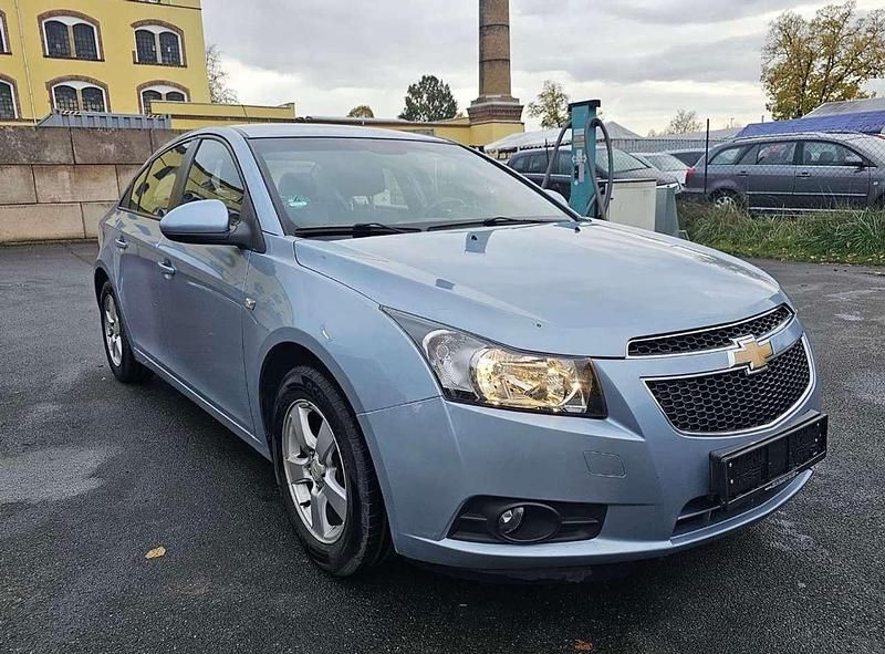 Gebraucht Chevrolet Cruze 113 PS (83 kW) 2009 Blau Limousine