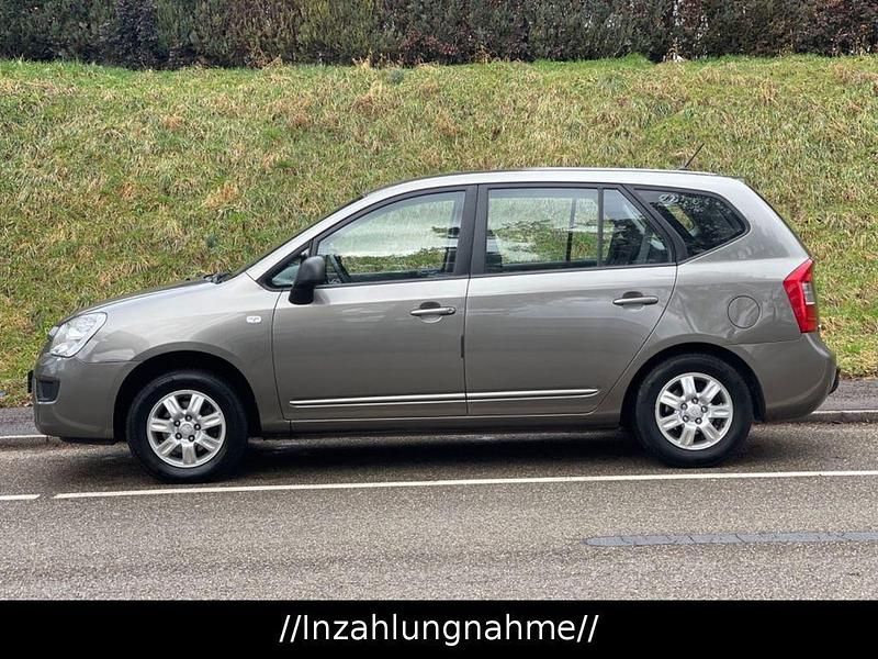 Gebraucht Kia Carens Vision 132 PS (97 kW) 2009 Grau Van / Kleinbus