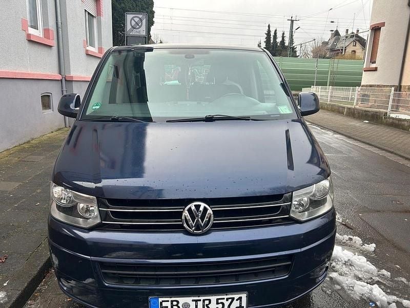 Gebraucht VW T5 140 PS (102 kW) 2010 Blau Van