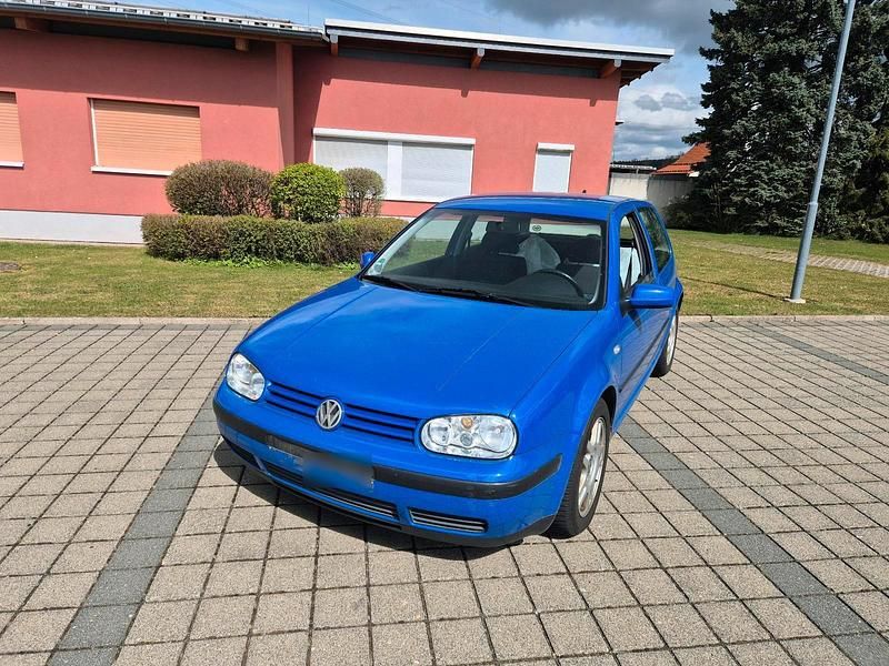 Gebraucht VW Golf IV 75 PS (55 kW) 1998 Blau Kleinwagen