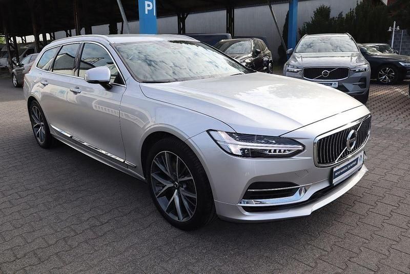 Gebraucht Volvo V90 Inscription 392 PS (288 kW) 2020 Bright silver metallic Kombi