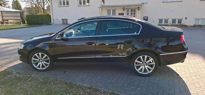 Gebraucht VW Passat 150 PS (110 kW) 2007 Schwarz Limousine