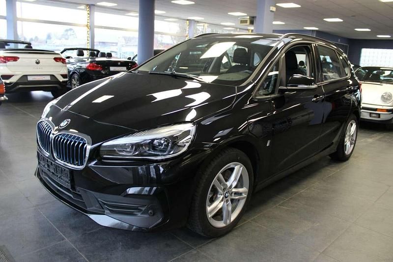 Gebraucht BMW 225 Advantage 136 PS (100 kW) 2018 Schwarz Kombi