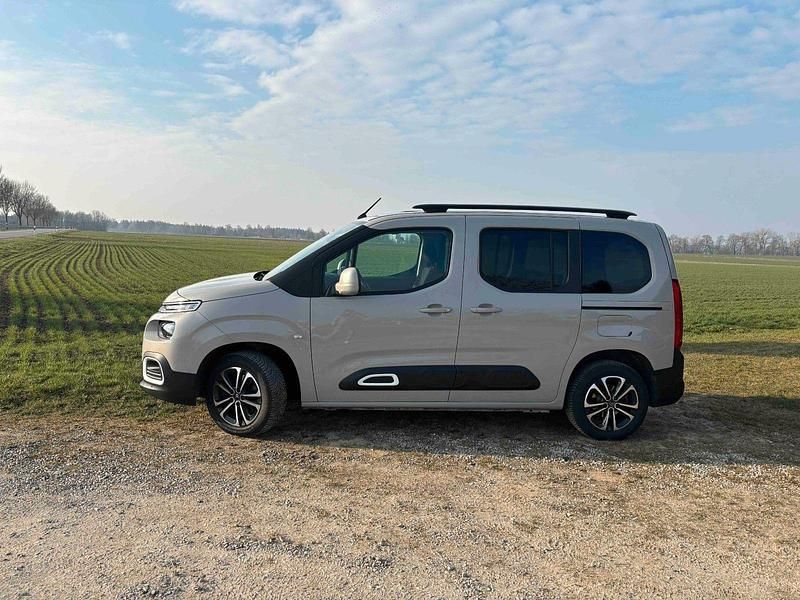 Gebraucht Citroën Berlingo Shine 131 PS (96 kW) 2019 Grau Van / Kleinbus