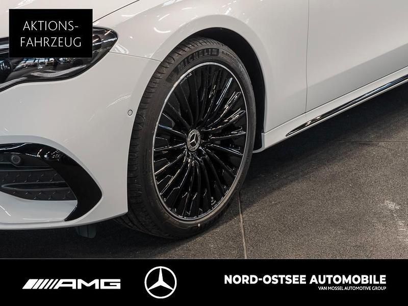 Second-hand Mercedes E300 AMG 313 CP (230 kW) 2026 Alb Break