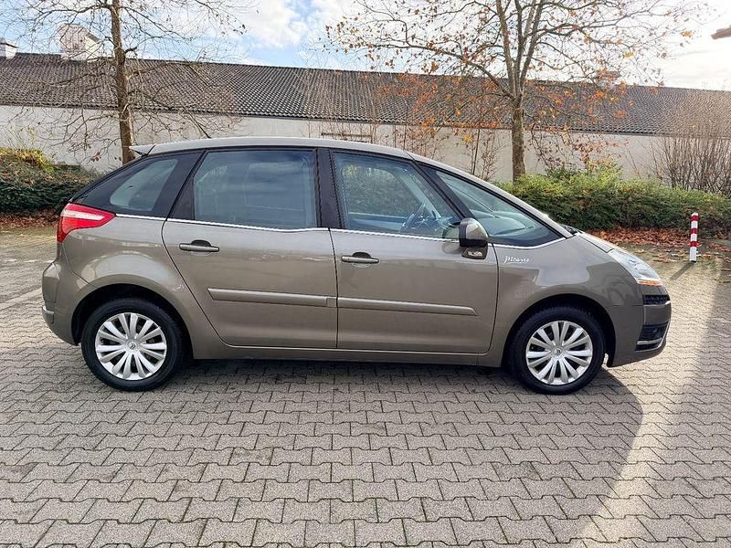 Gebraucht Citroën C4 Tendance 150 PS (110 kW) 2009 Silber Van / Kleinbus