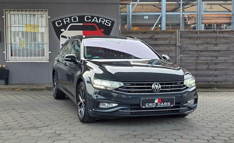 Gebraucht VW Passat Business 150 PS (110 kW) 2021 Grau Kombi