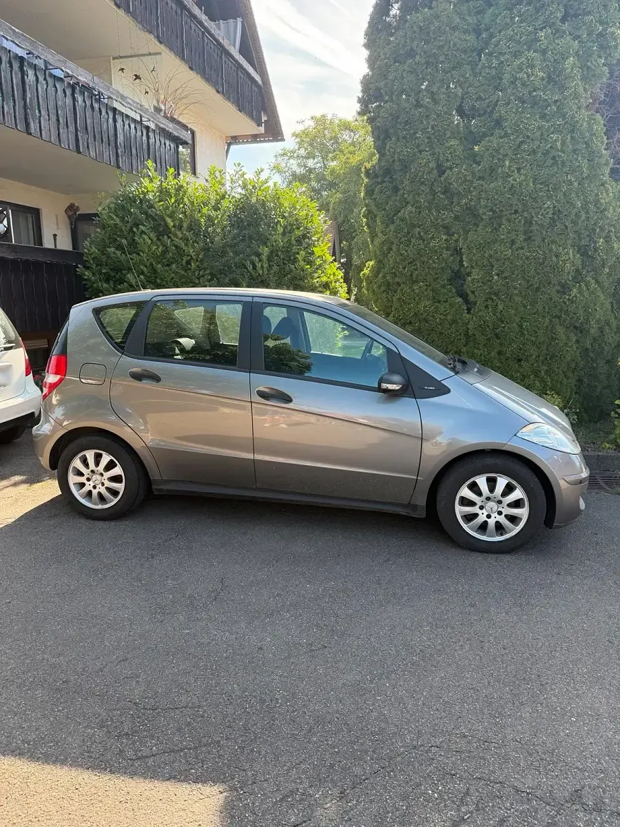 Gebraucht Mercedes A180 109 PS (80 kW) 2004 Grau Kleinwagen