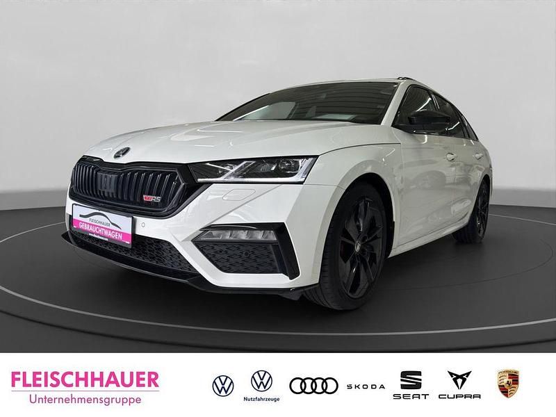 Weiss Gebraucht 2023 Skoda Octavia RS Kombi | 31.990 € (Fairer Preis) - Bild 1/4
