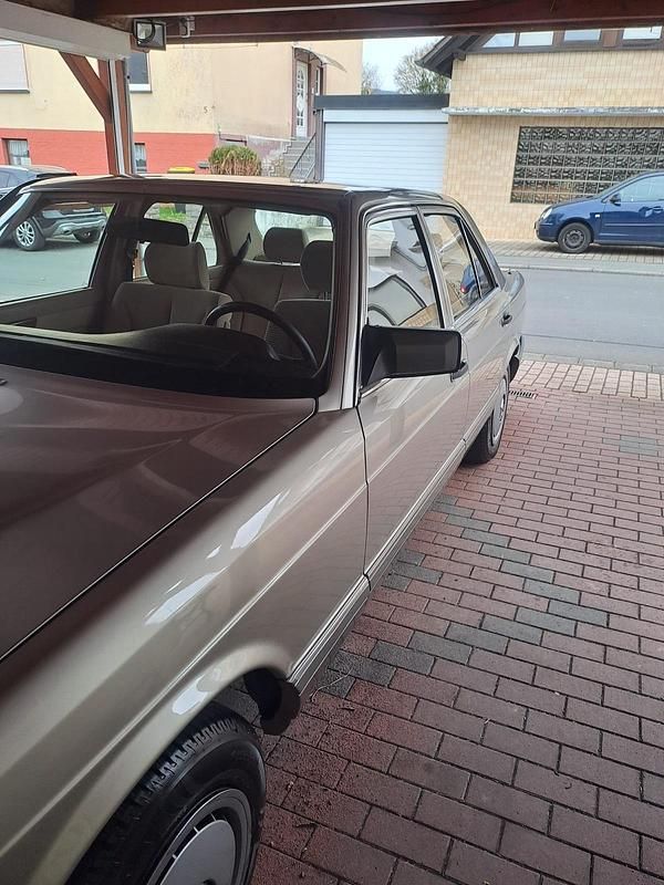 Gebraucht Mercedes S320 180 PS (132 kW) 1990 Grau Limousine