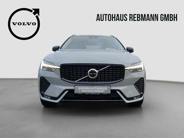 Gebraucht Volvo XC60 Plus 197 PS (144 kW) 2023 Grau SUV