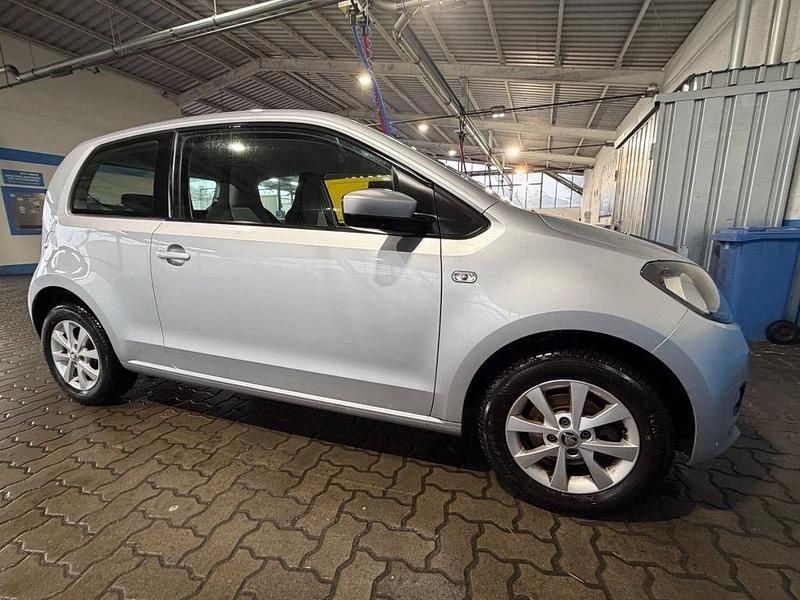 Używany Skoda Citigo Active 60 KM (44 kW) 2014 Srebrny Hatchback