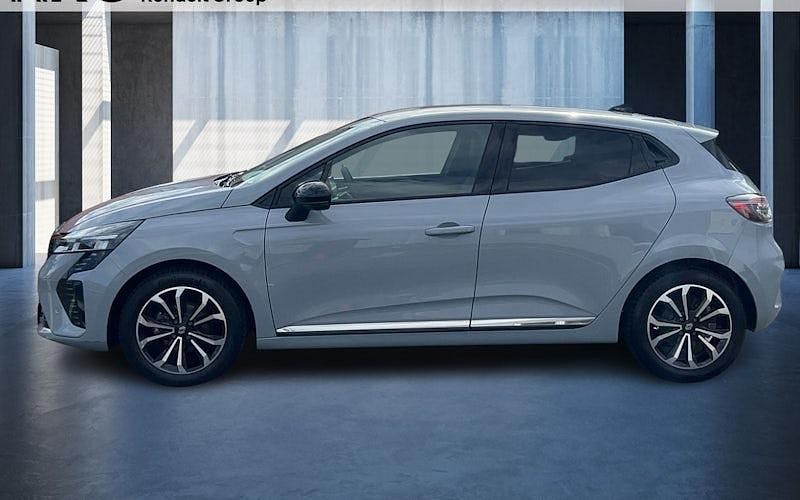 Gebraucht Renault Clio V Techno 91 PS (66 kW) 2025 Rafalegrau Limousine