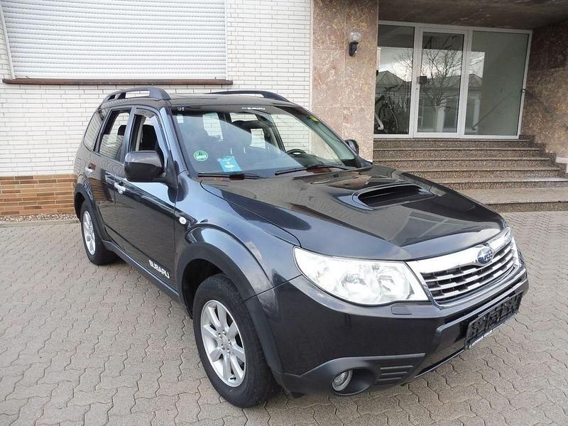 Gebraucht Subaru Forester Comfort 147 PS (108 kW) 2011 Grau SUV