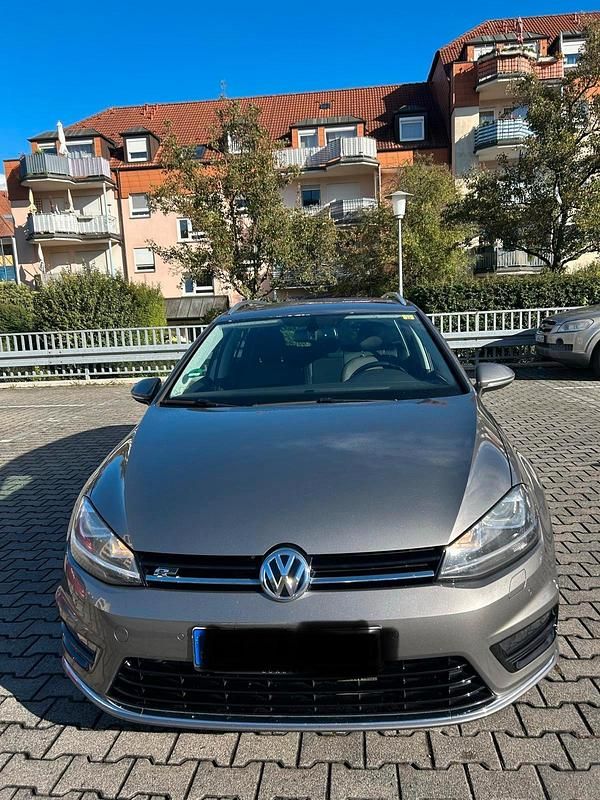 Gebraucht 2016 VW Golf VII R-line Kombi | 12.600 € (Fairer Preis) - Bild 1/4
