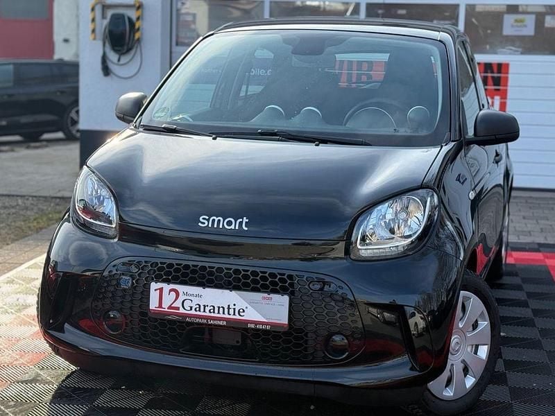 Gebraucht Smart ForFour Electric Drive 60 kW (82 PS) 2020 Schwarz Limousine