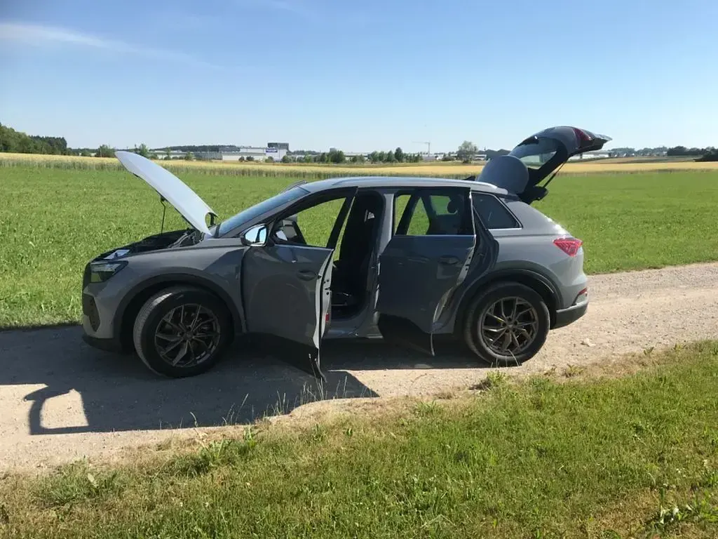 Gebraucht Audi Q4 e-tron 125 kW (170 PS) 2021 Grau SUV