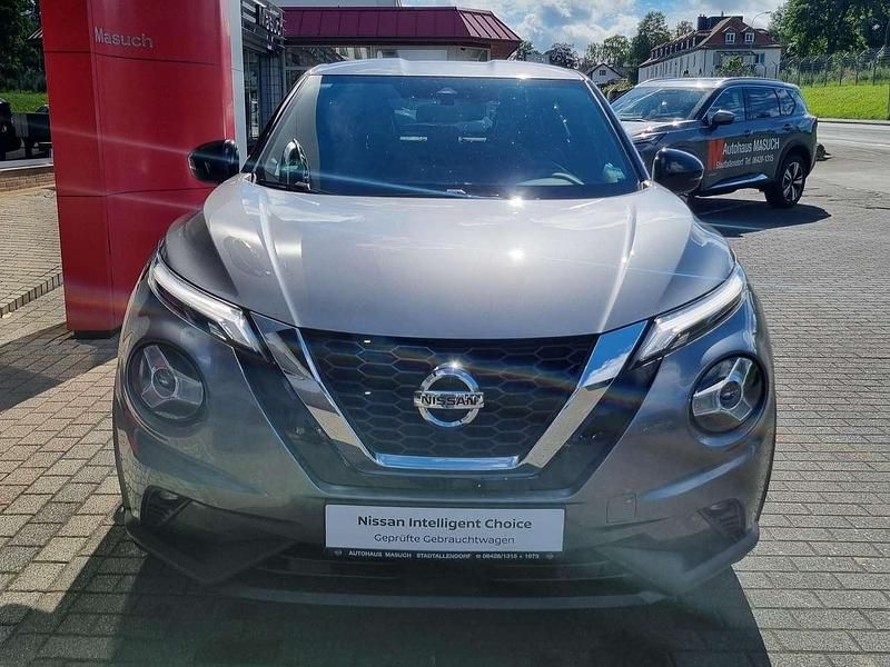 Gebraucht Nissan Juke N-Connecta 94 PS (69 kW) 2022 Gun metallic (m) SUV