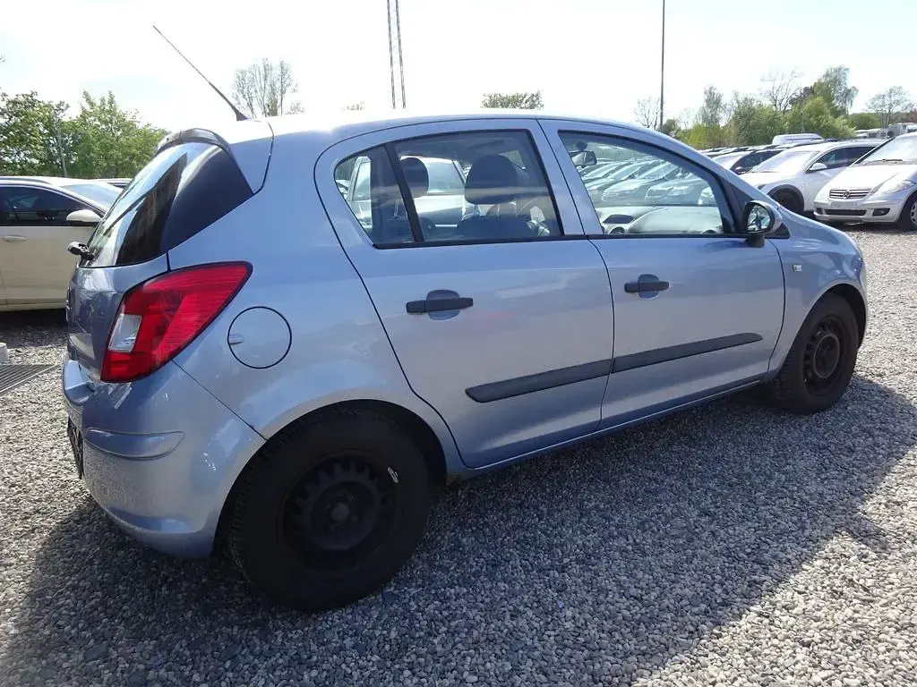 Używany Opel Corsa Edition 80 KM (58 kW) 2007 Niebieski Hatchback