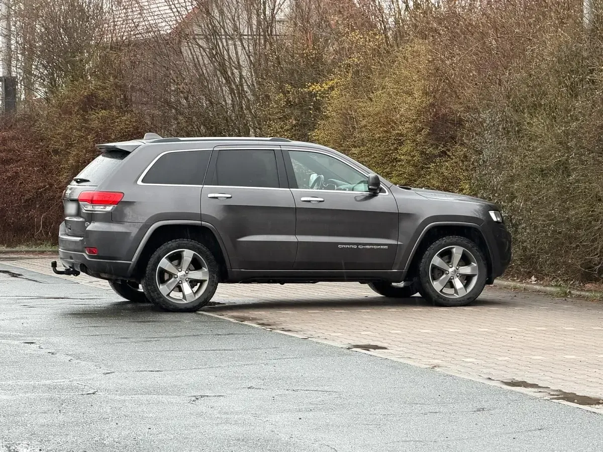 Gebraucht Jeep Grand Cherokee 250 PS (183 kW) 2016 Grau SUV
