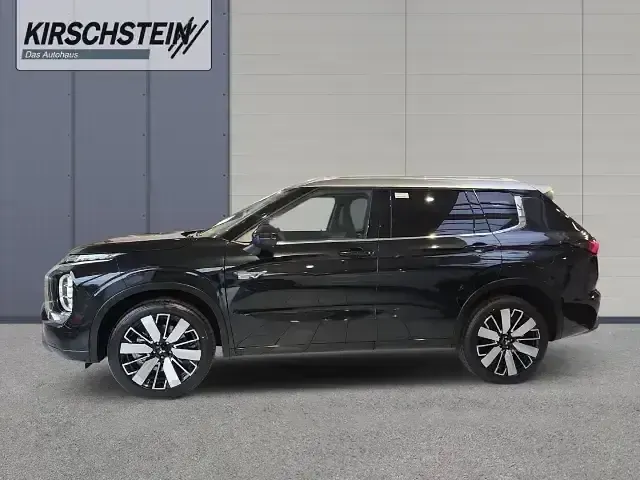 Gebraucht Mitsubishi Outlander P-HEV Top 306 PS (225 kW) 2025 Schwarz SUV