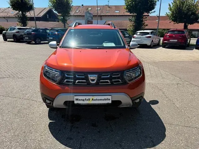 Gebraucht Dacia Duster Prestige 150 PS (110 kW) 2021 Orange SUV
