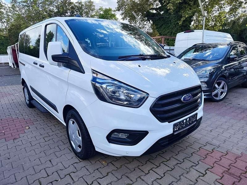 Frostweiß Gebraucht 2020 Ford Transit Custom Trend Kombi | 21.500 € (Etwas zu teuer) - Bild 1/4