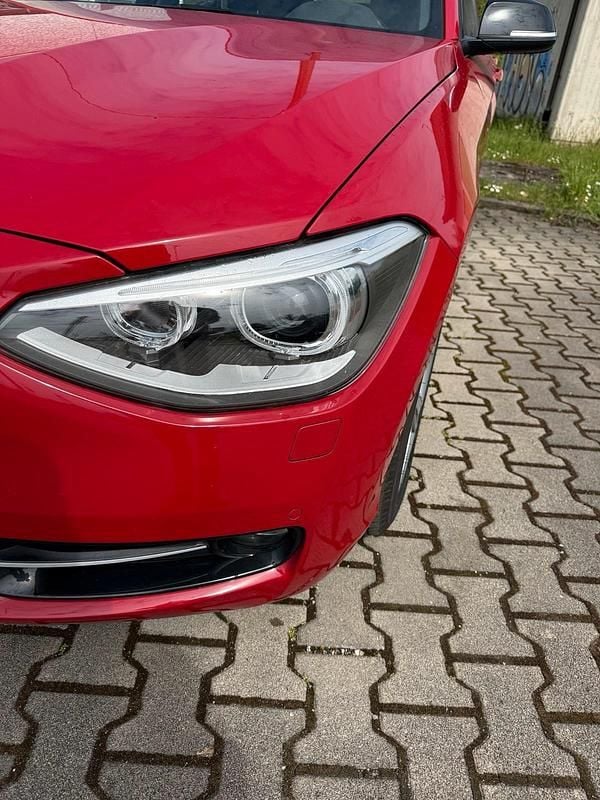 Second-hand BMW 116 Shadowline 2012 Roșu Hatchback