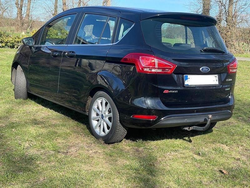 Gebraucht Ford B-MAX Trend 125 PS (91 kW) 2014 Schwarz Van / Kleinbus