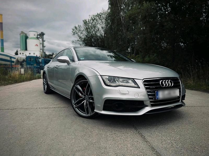 Second-hand Audi A7 245 CP (180 kW) 2012 Argintiu Hatchback