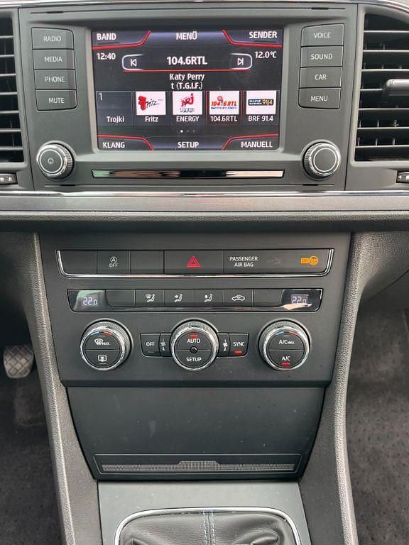 Gebraucht Seat Leon I-Tech 105 PS (77 kW) 2014 Weiß Limousine