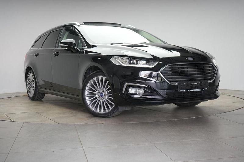 Gebraucht Ford Mondeo Titanium 150 PS (110 kW) 2020 Schwarz Limousine
