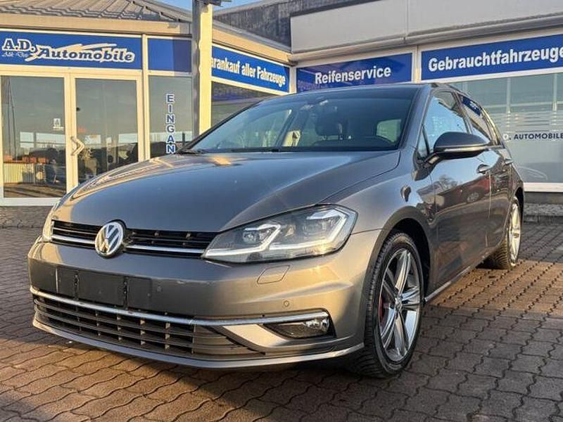 Gebraucht VW Golf VII Highline 150 PS (110 kW) 2017 Grau Limousine