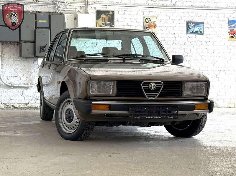 Gebraucht Alfa Romeo Alfetta 131 PS (96 kW) 1982 Braun Limousine
