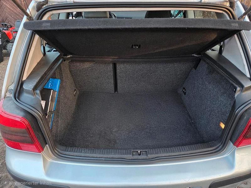 Gebraucht VW Golf 75 PS (55 kW) 2001 Silber Coupé